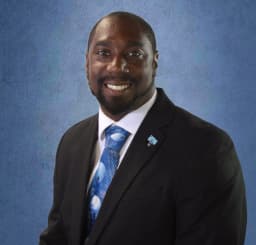 Justin Davis