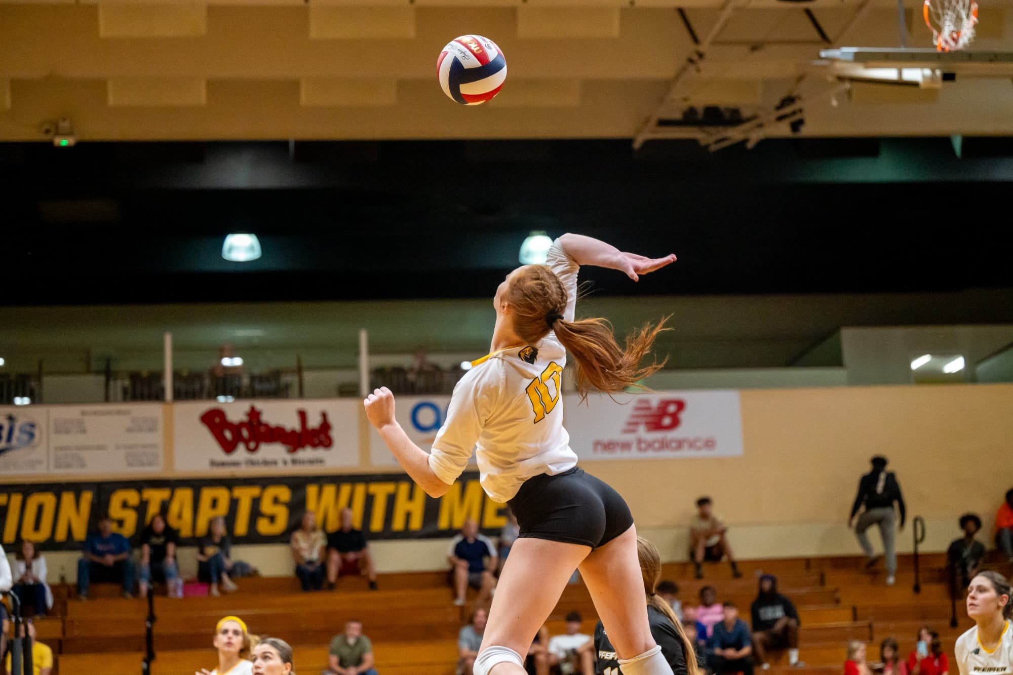 Pfeiffer University Volleyball
