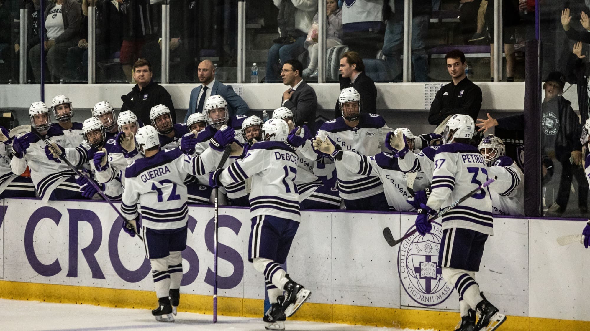 College of the Holy Cross Men's Ice Hockey