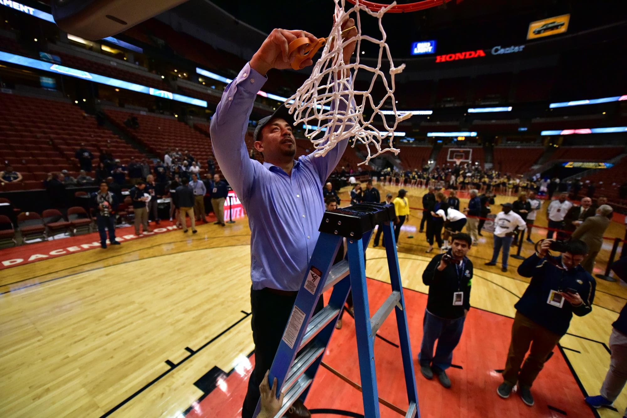University of California-Davis Men's Basketball