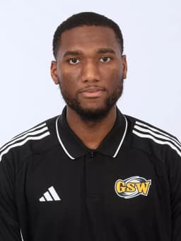 Oneil Lewis